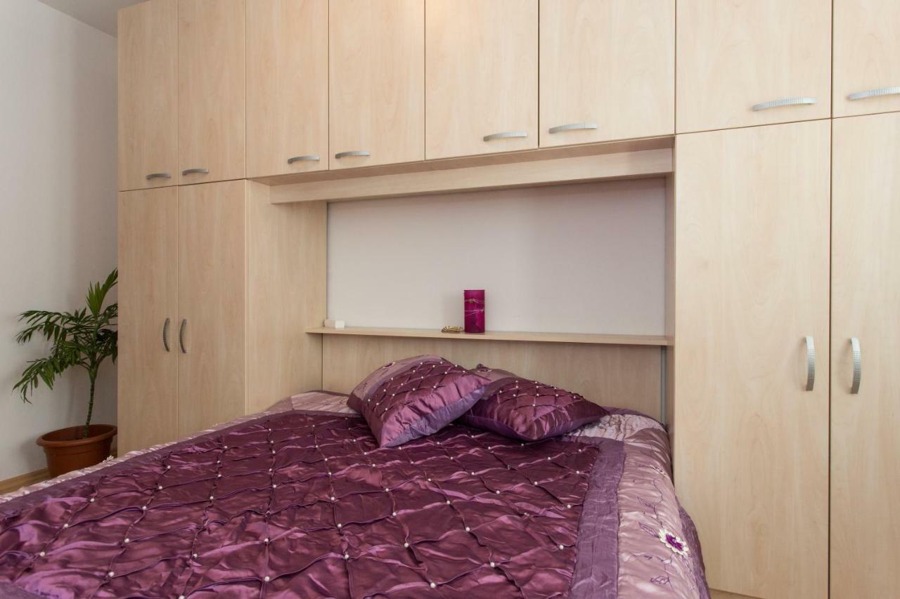 Apartments Bonifacic Punat Room photo